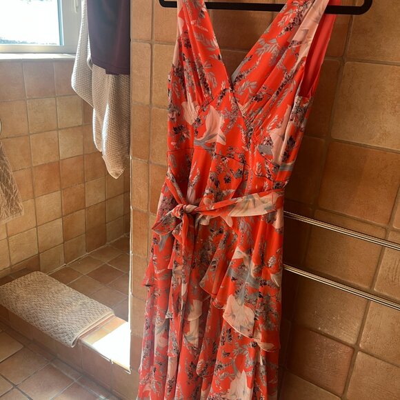 White House dress, 4P, floral - coral - Picture 2 of 4